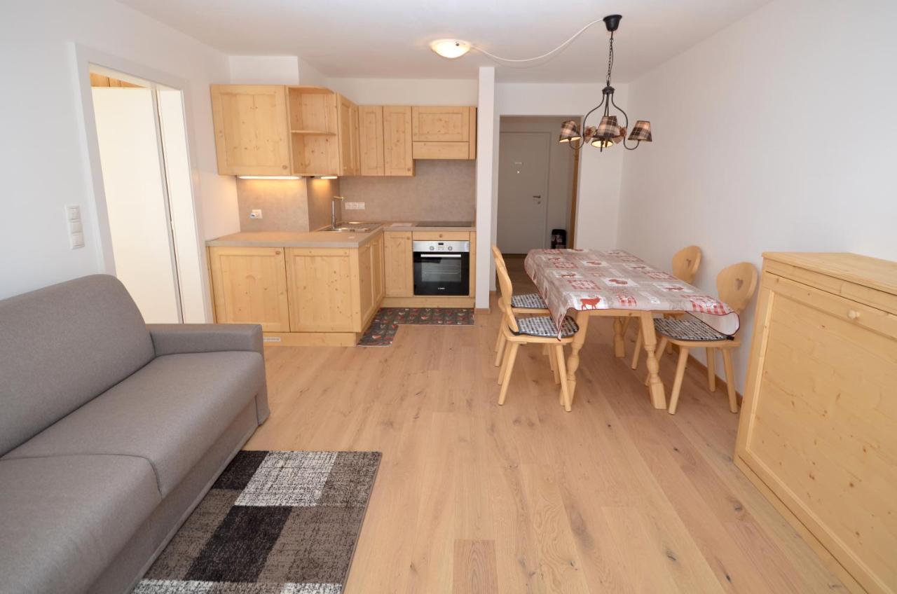 Aurturist Sesto Apartment ภายนอก รูปภาพ